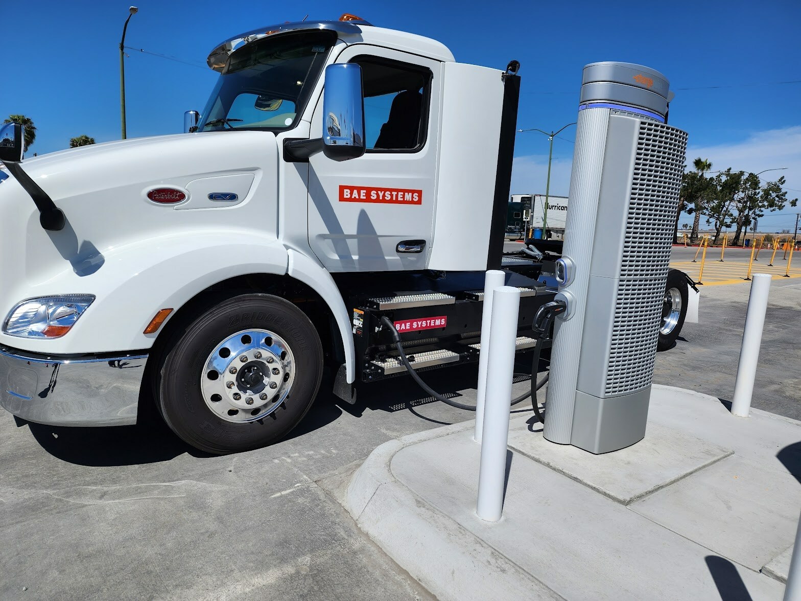 CA’s First Public, DC Fast Chargers for Medium and HeavyDuty Electric